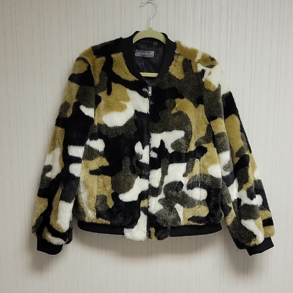 Bagatelle XL Faux Fur  bomber Jacket. New with tags - Picture 1 of 6